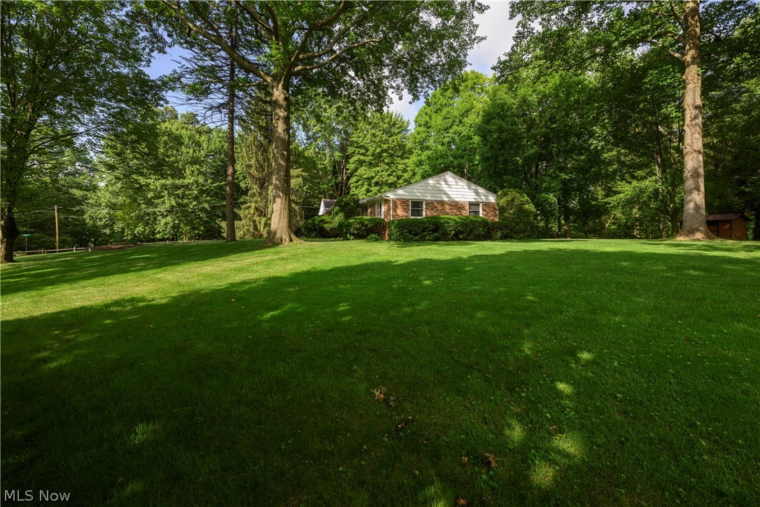 3820 Valley Drive Norton OH 44203