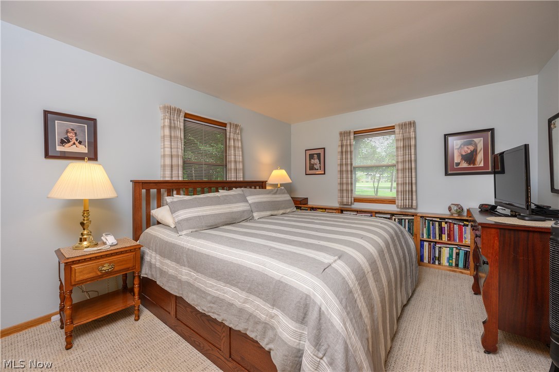 3820 Valley Drive Norton OH 44203