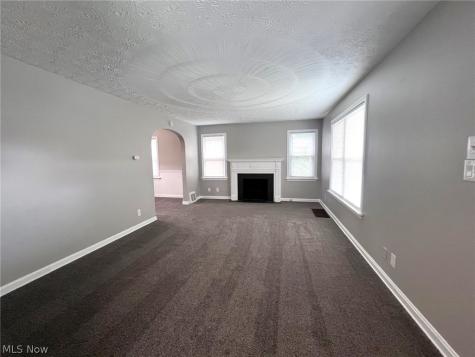 801 Spangler Street NE Canton OH 44714