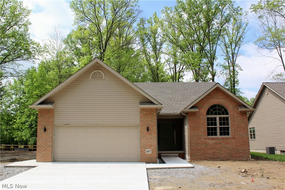 246 Lucretia Lane Columbiana OH 44408