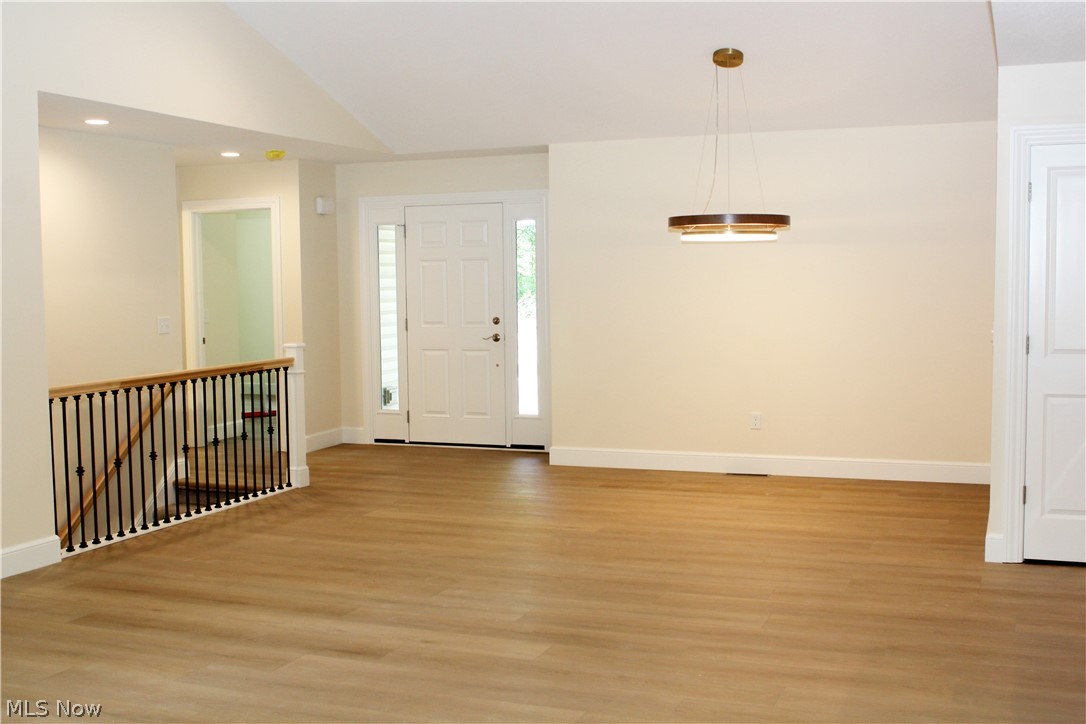 246 Lucretia Lane Columbiana OH 44408