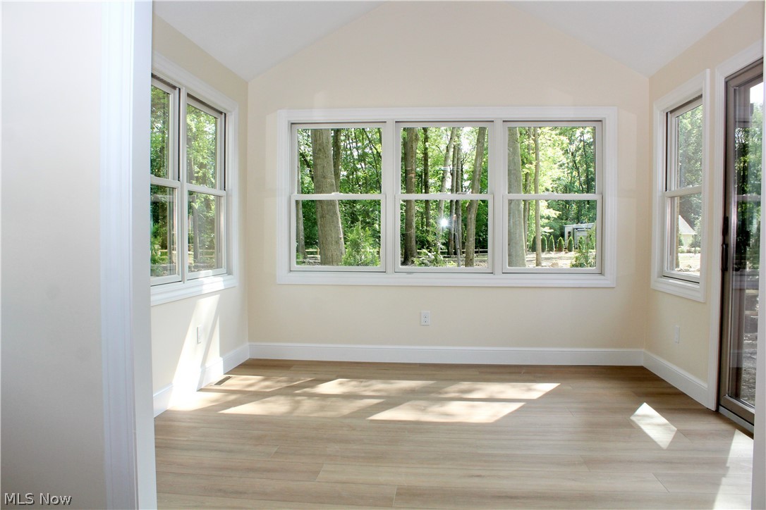 246 Lucretia Lane Columbiana OH 44408