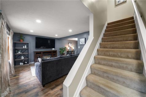 3464 Ensign Cove Aurora OH 44202
