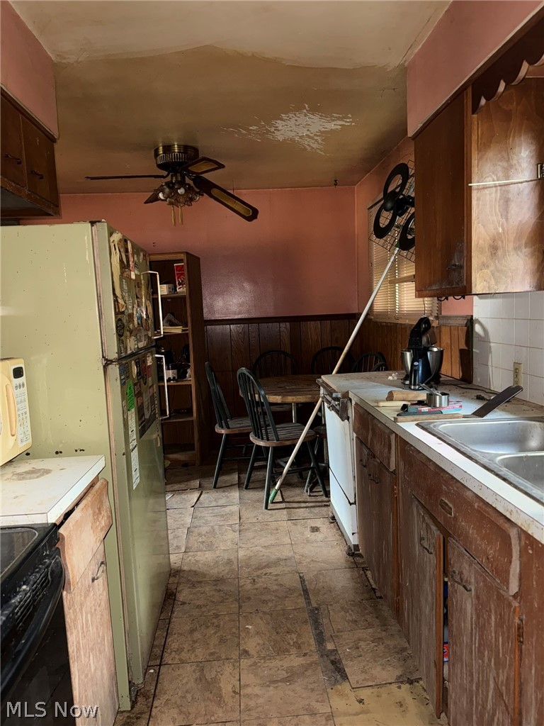 9128 Elm Street Kirtland OH 44094