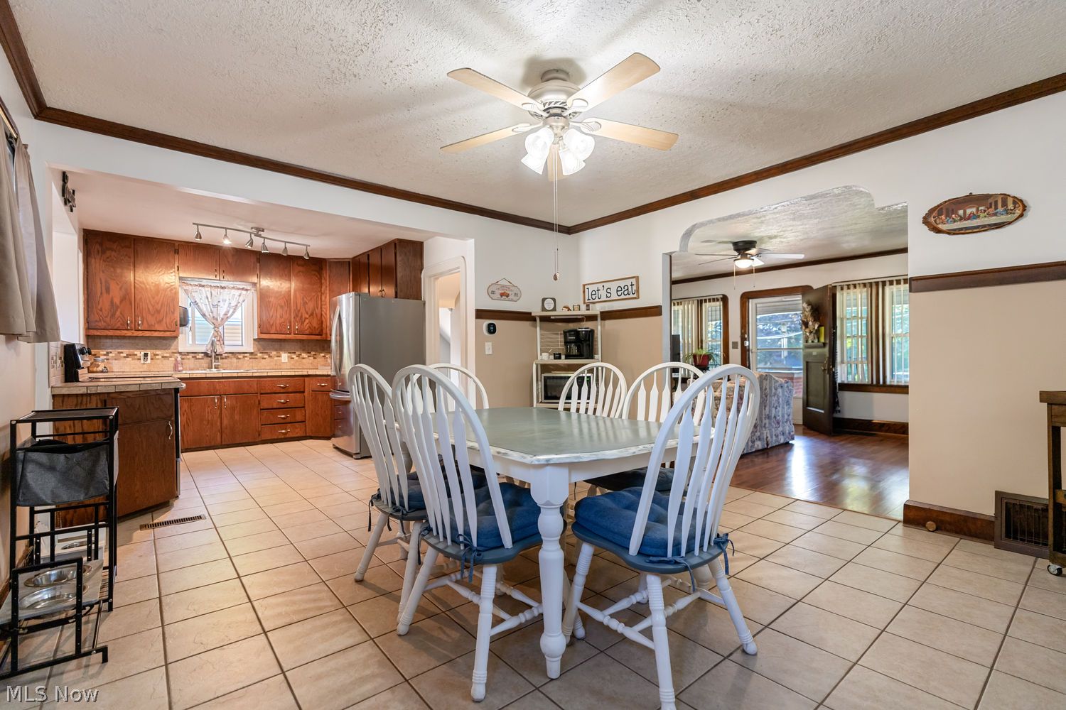156 Canton Road Akron OH 44312