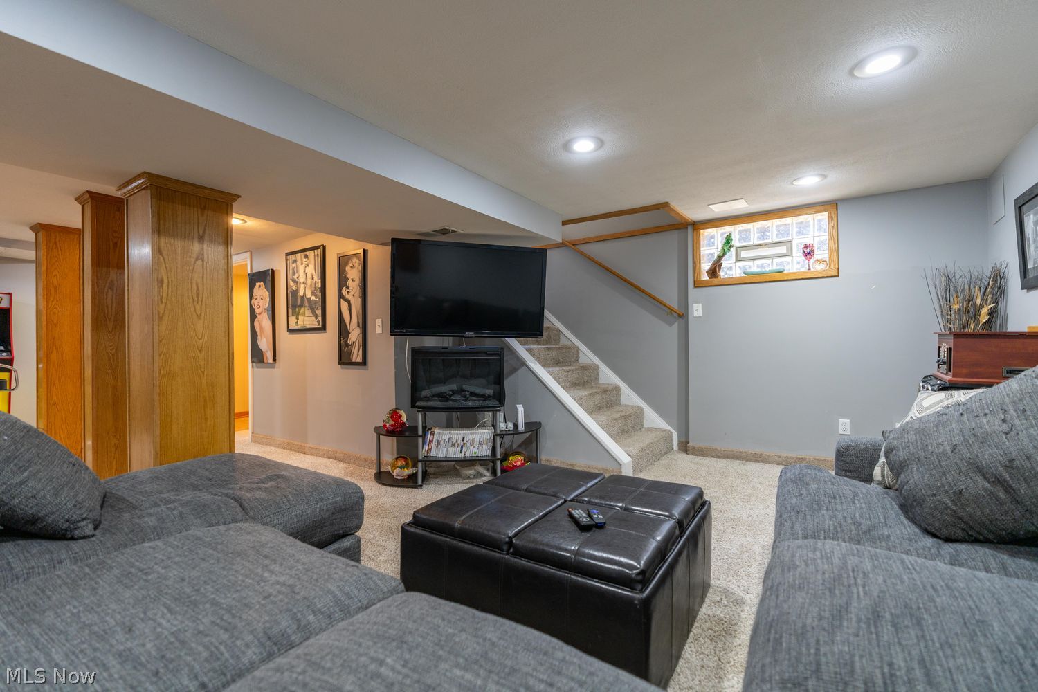 156 Canton Road Akron OH 44312