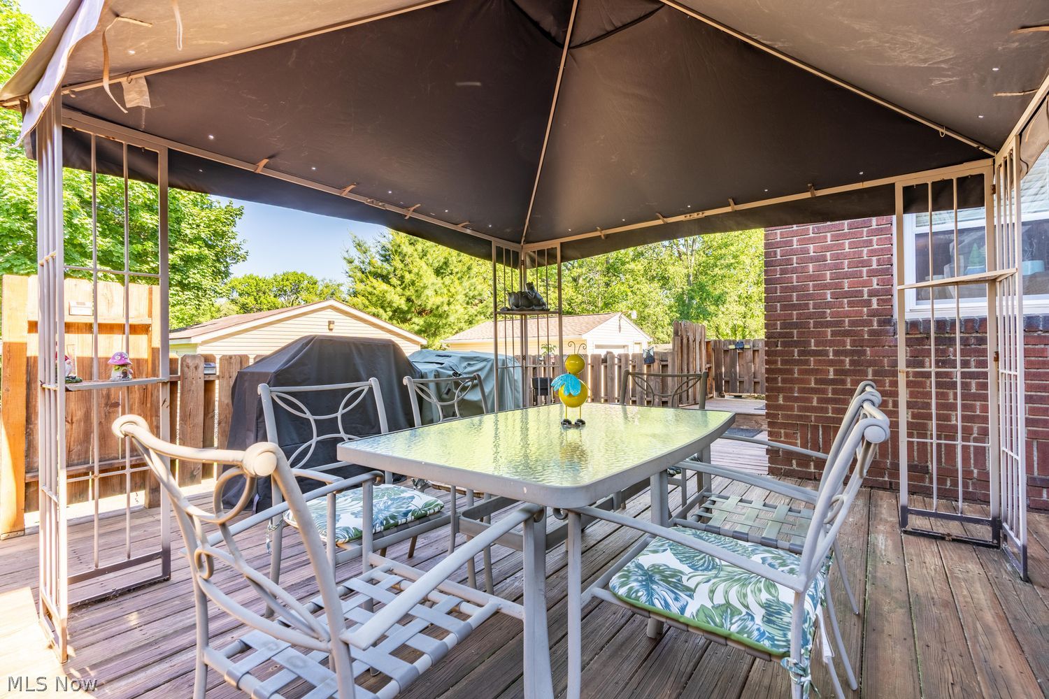 156 Canton Road Akron OH 44312