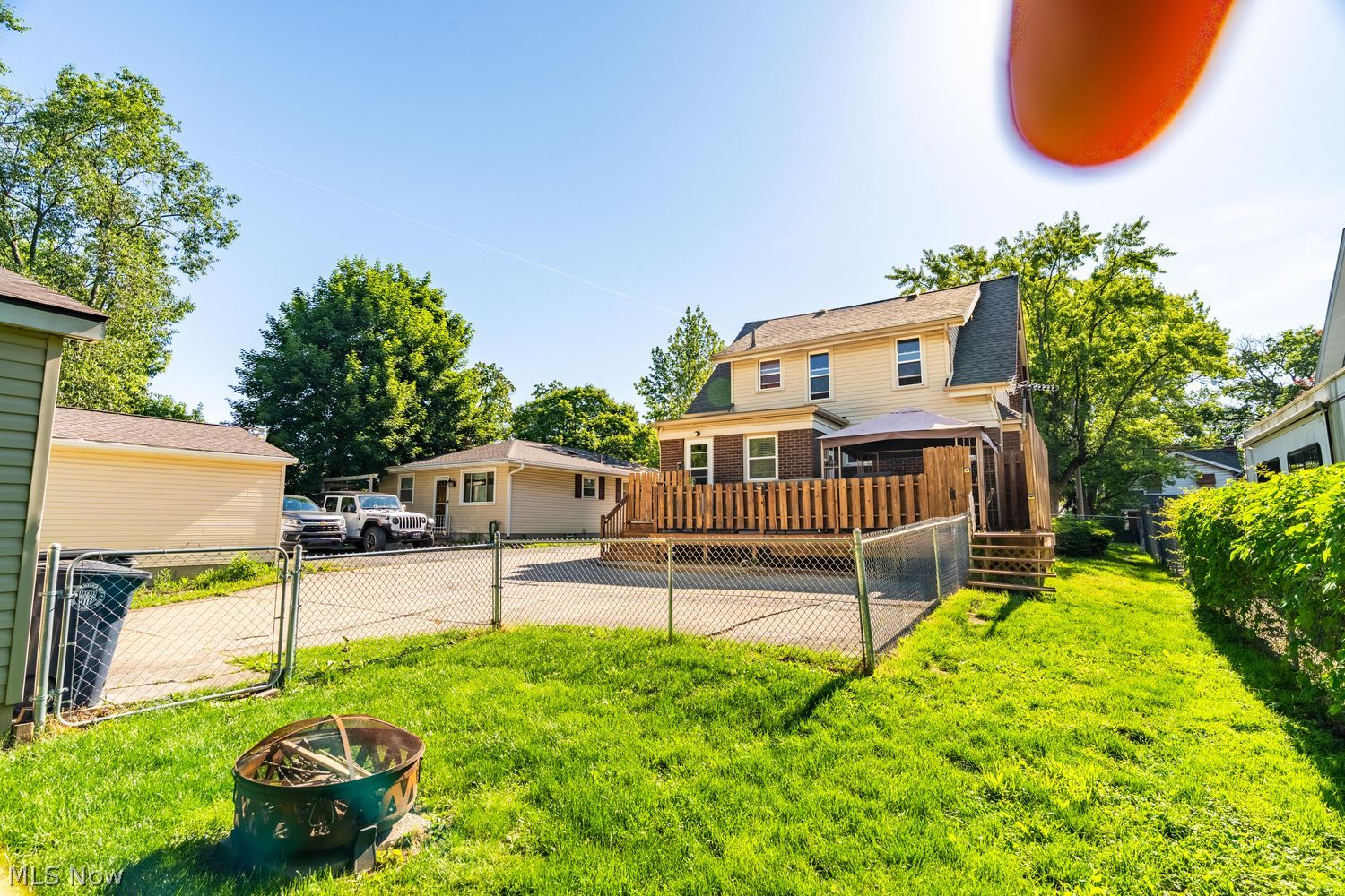 156 Canton Road Akron OH 44312