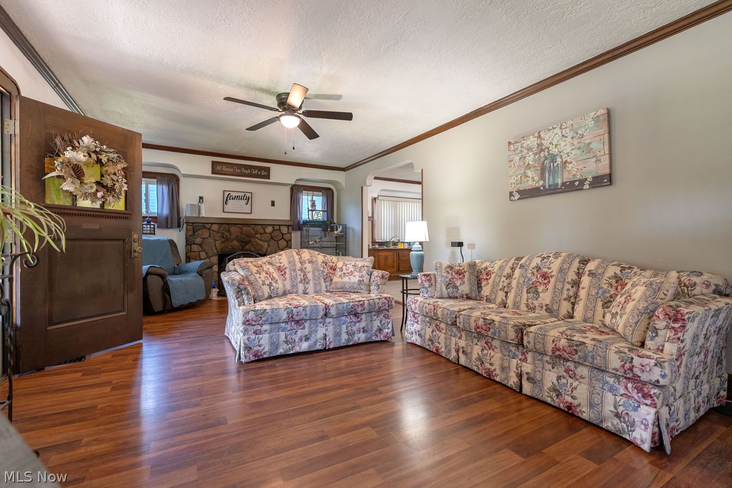 156 Canton Road Akron OH 44312