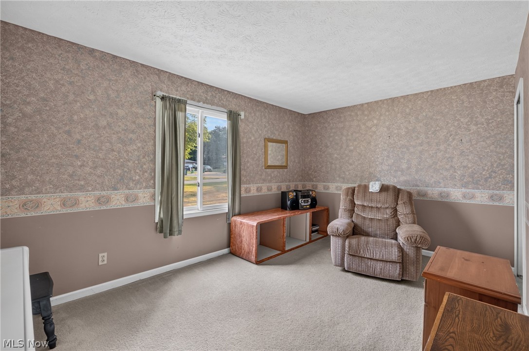 7171 Rustic Oval Seven Hills OH 44131