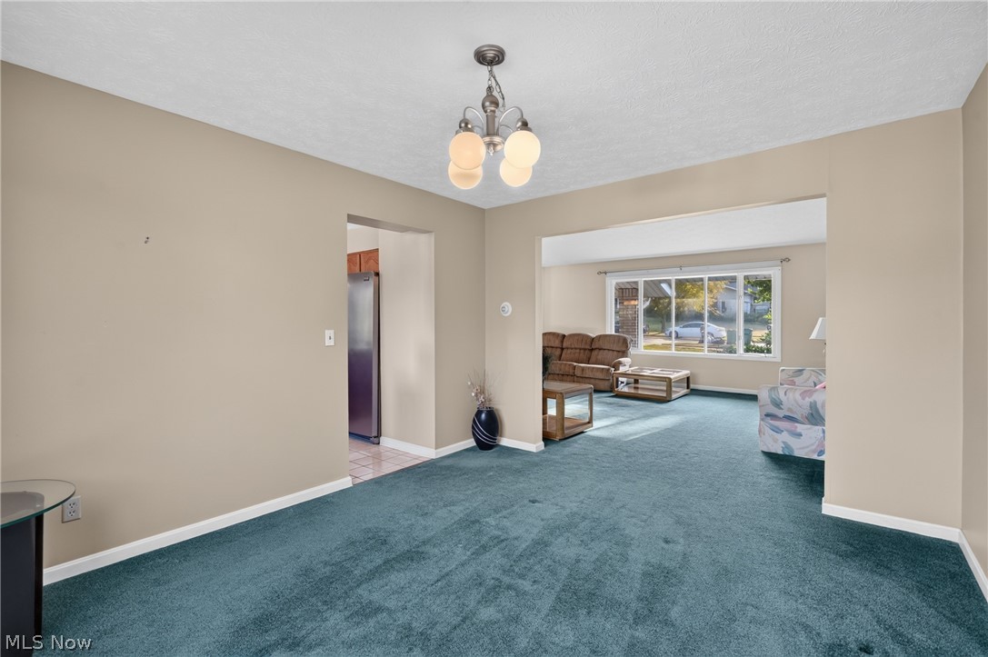 7171 Rustic Oval Seven Hills OH 44131
