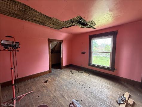 2219 Navarre Road SW Canton OH 44706