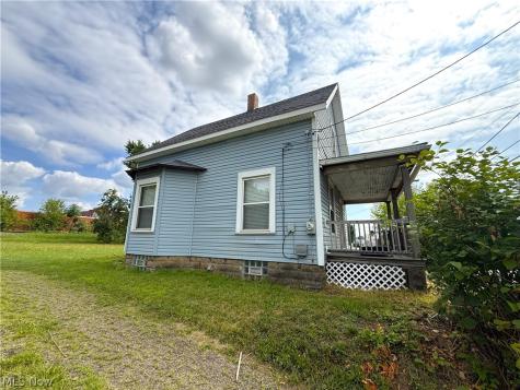 2219 Navarre Road SW Canton OH 44706