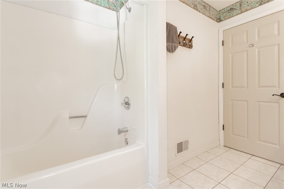 2050 Beringer Place Geneva OH 44041