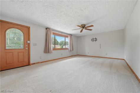 5155 Oakvale Street SW Canton OH 44706