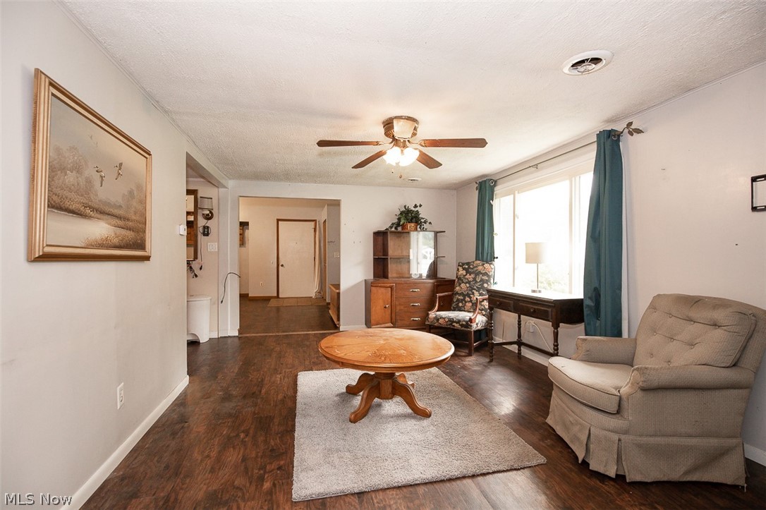 12762 Saint James Drive Mantua OH 44255