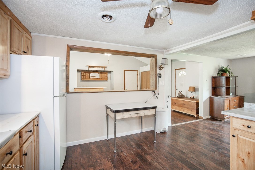 12762 Saint James Drive Mantua OH 44255
