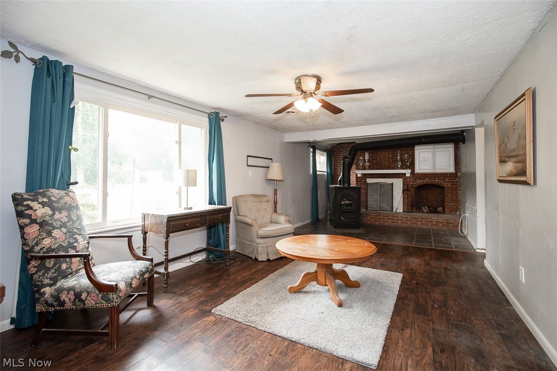 12762 Saint James Drive Mantua OH 44255