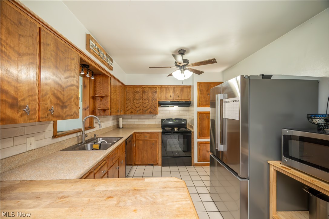 3832 Edinburgh Drive Austintown OH 44511