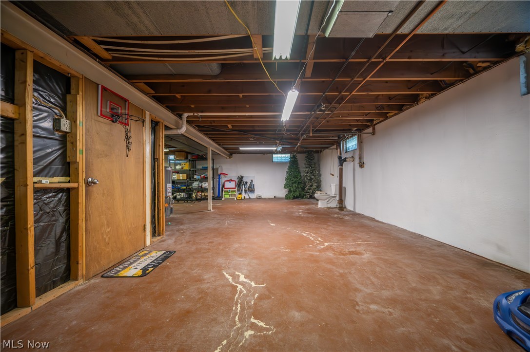 3832 Edinburgh Drive Austintown OH 44511