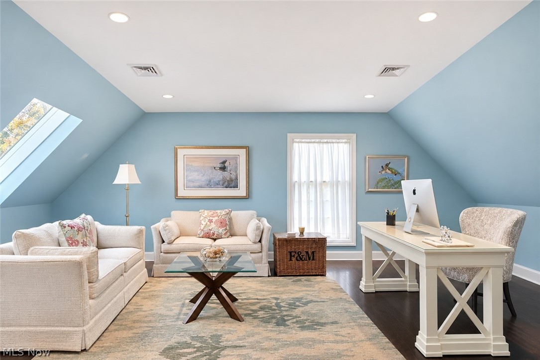 37475 Jackson Road Chagrin Falls OH 44022
