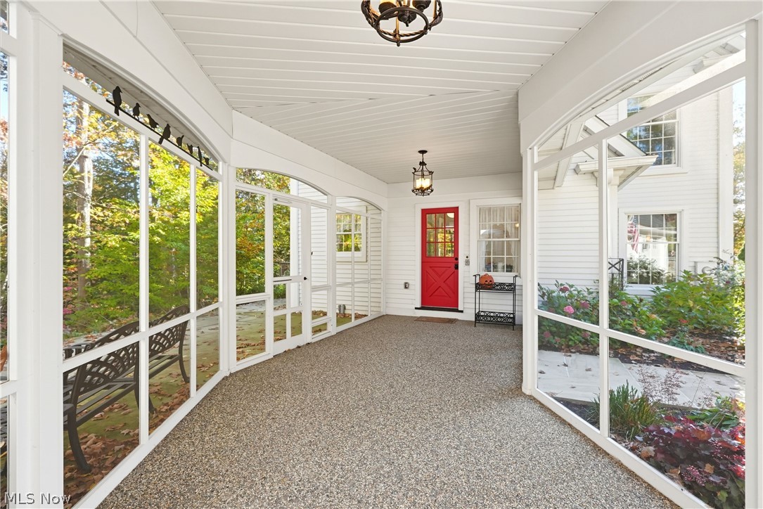 37475 Jackson Road Chagrin Falls OH 44022