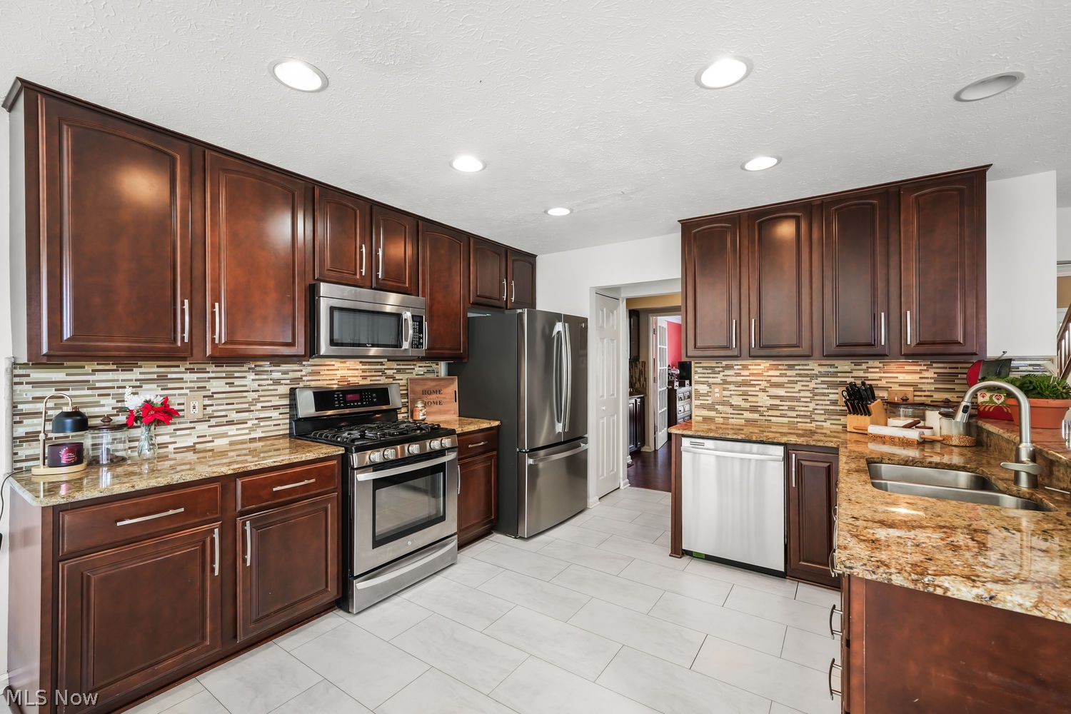 10201 Gloucester Road Streetsboro OH 44241
