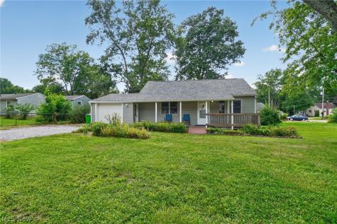 1112 Danforth Road Akron OH 44312