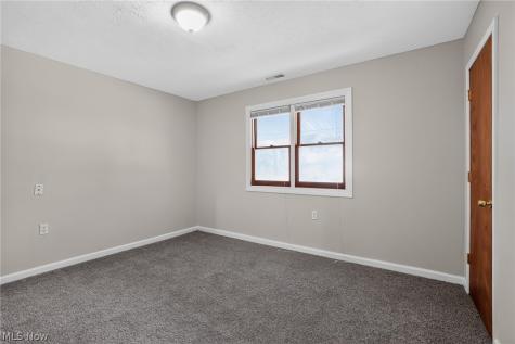 1112 Danforth Road Akron OH 44312