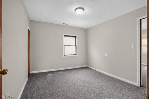 1112 Danforth Road Akron OH 44312
