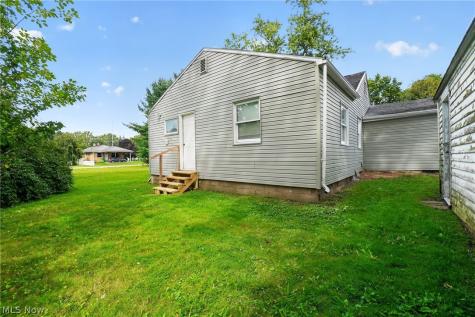 1112 Danforth Road Akron OH 44312