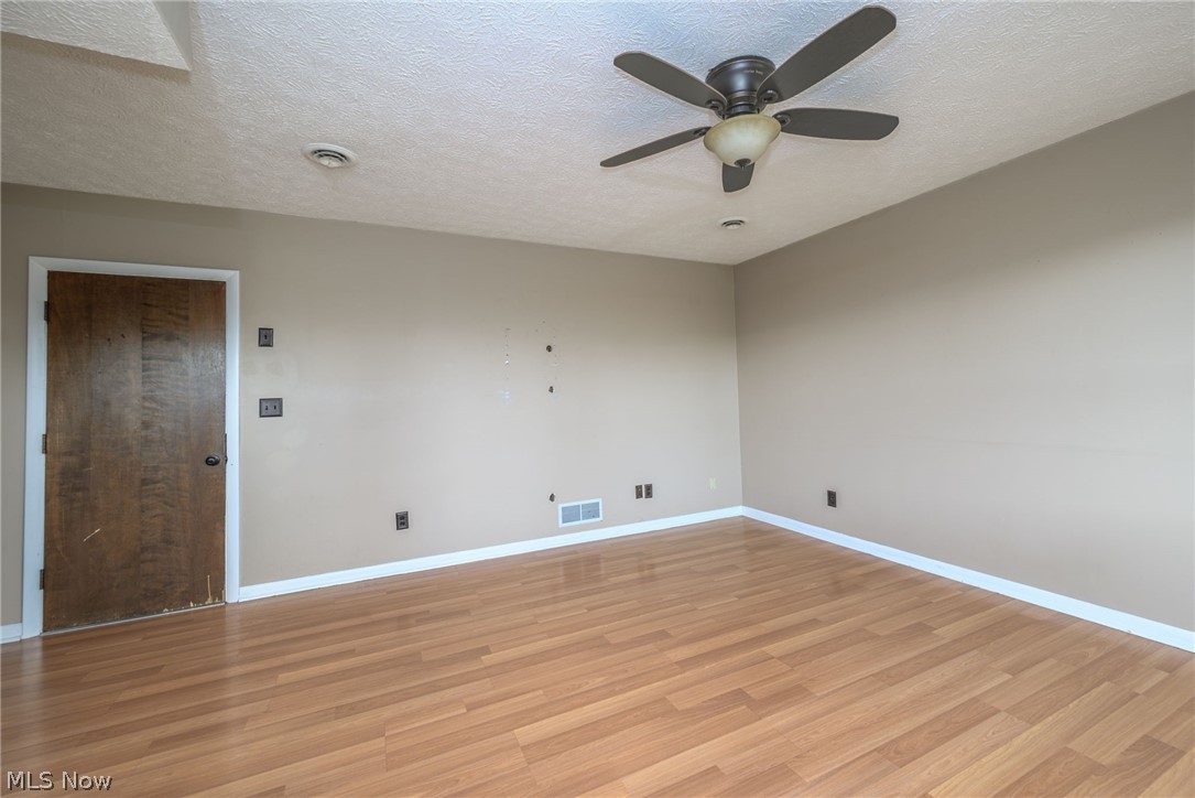 496 Howe Road Kent OH 44240
