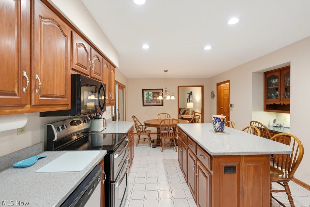 4105 Highpoint Drive Green OH 44685