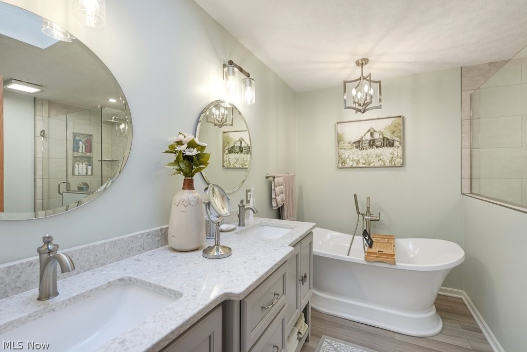 4105 Highpoint Drive Green OH 44685