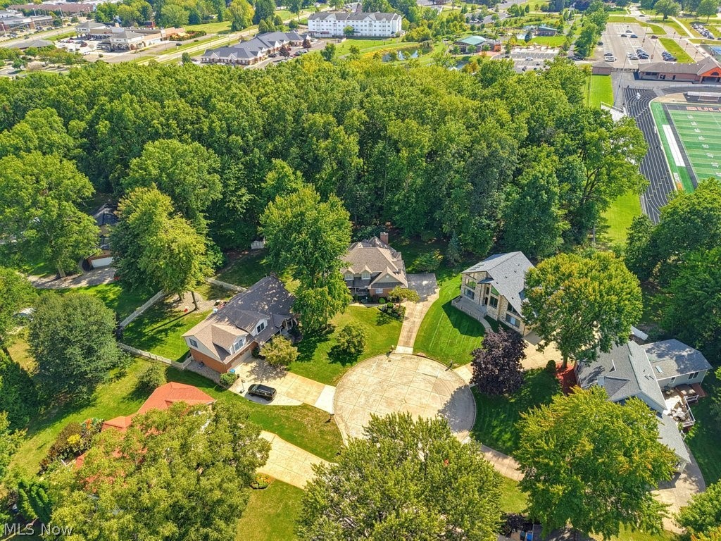 4105 Highpoint Drive Green OH 44685