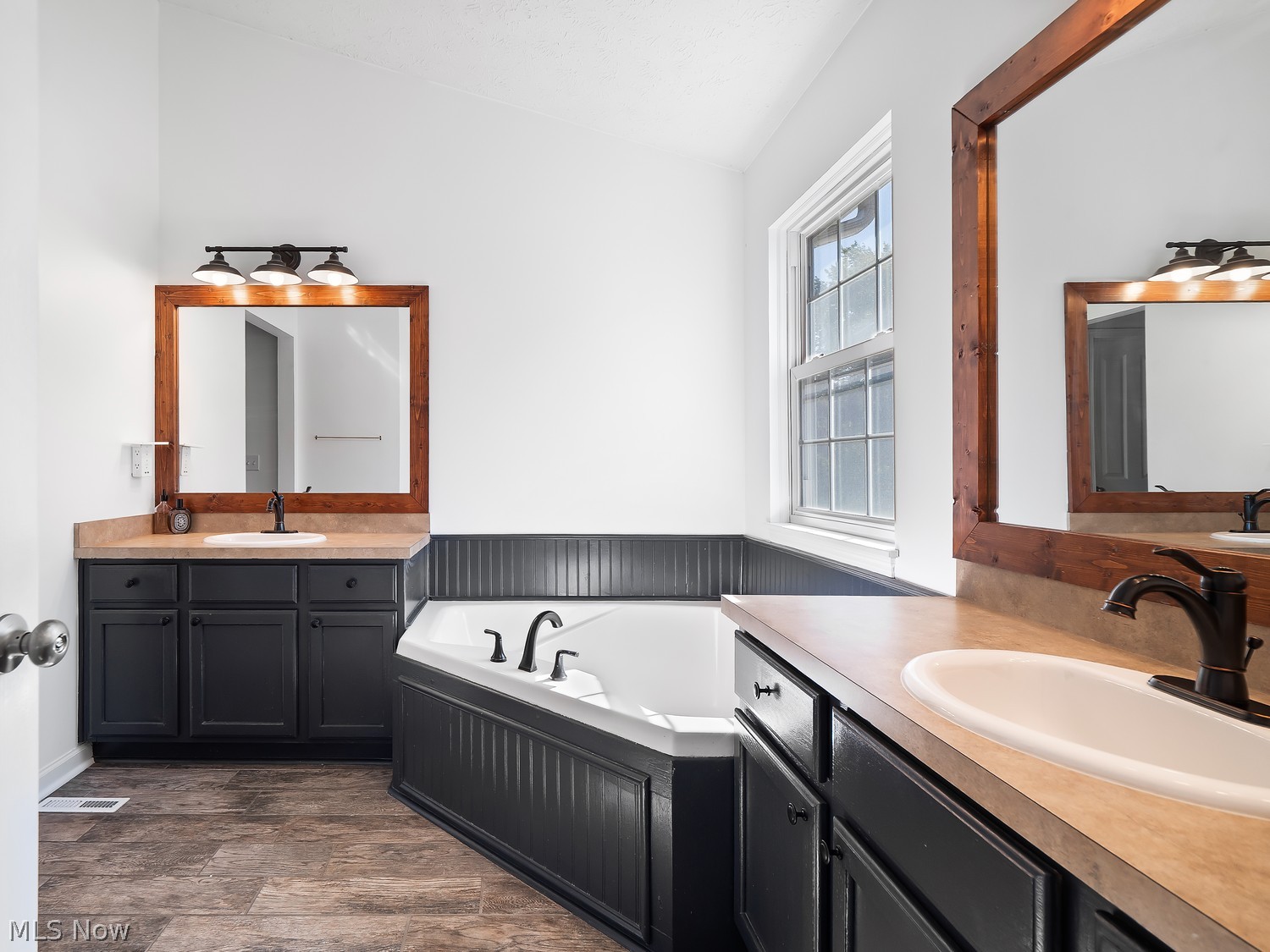 1146 Willow Bend Drive Medina OH 44256