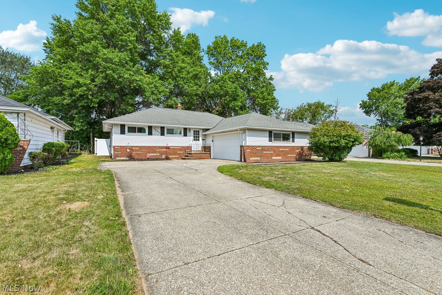 7602 Zona Lane Parma OH 44130