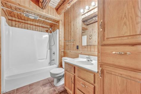5082 Burgundy Court West Salem OH 44287