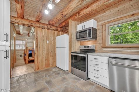 5082 Burgundy Court West Salem OH 44287