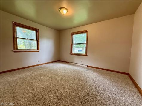 9934 Georgetown Street Louisville OH 44641