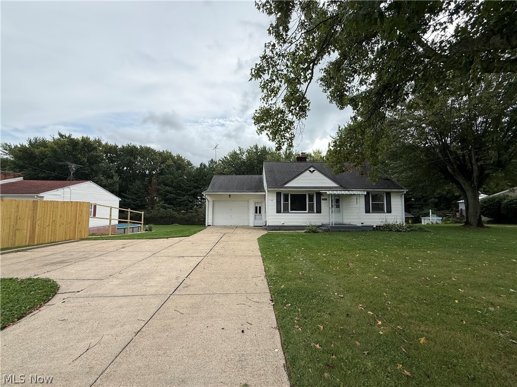 9934 Georgetown Street Louisville OH 44641