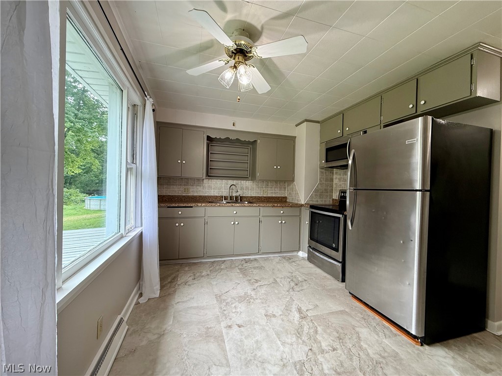 9934 Georgetown Street Louisville OH 44641
