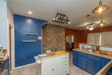 473 S Sunset View Drive Akron OH 44320
