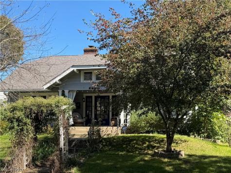 473 S Sunset View Drive Akron OH 44320