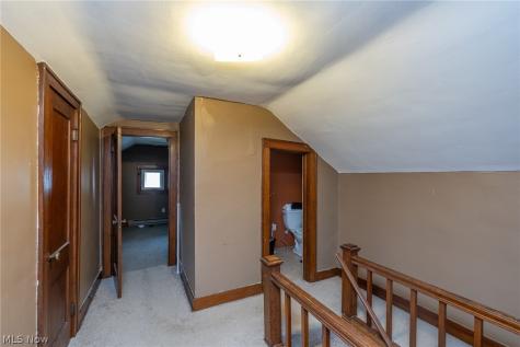 473 S Sunset View Drive Akron OH 44320