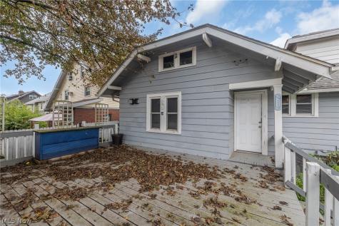 473 S Sunset View Drive Akron OH 44320