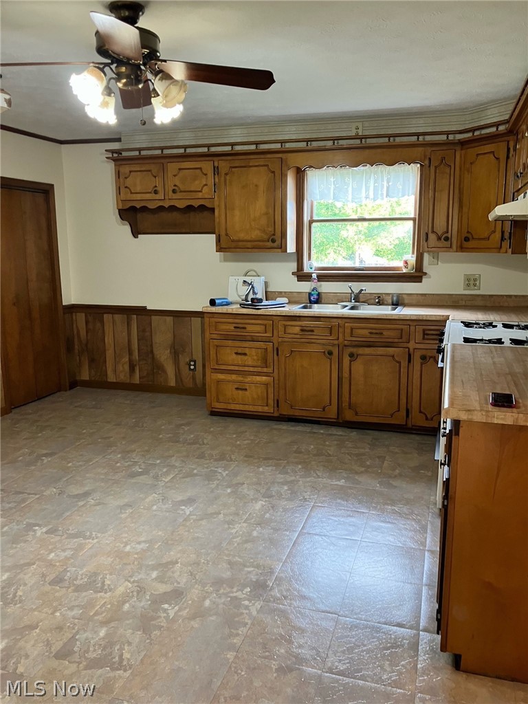 1517 W Garfield Road Columbiana OH 44408