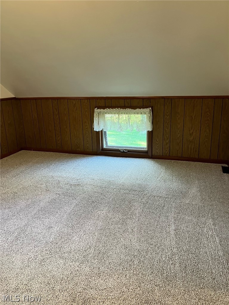 1517 W Garfield Road Columbiana OH 44408