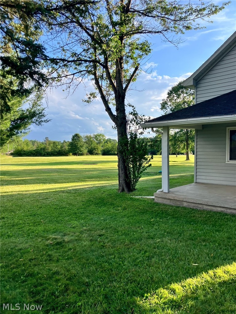 1517 W Garfield Road Columbiana OH 44408