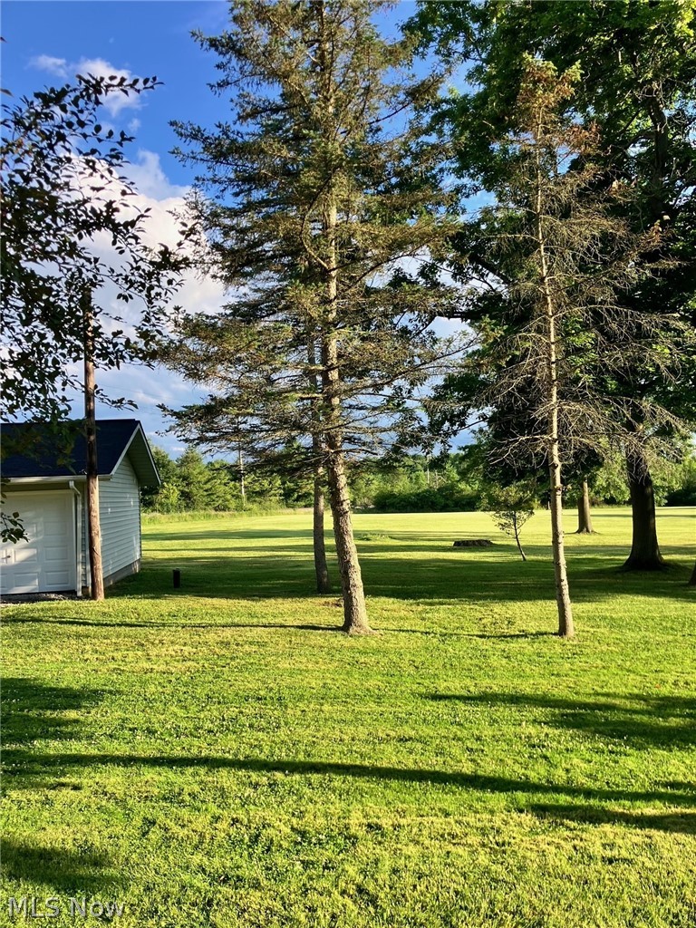 1517 W Garfield Road Columbiana OH 44408